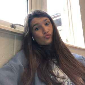 Meet your Posher, Anna